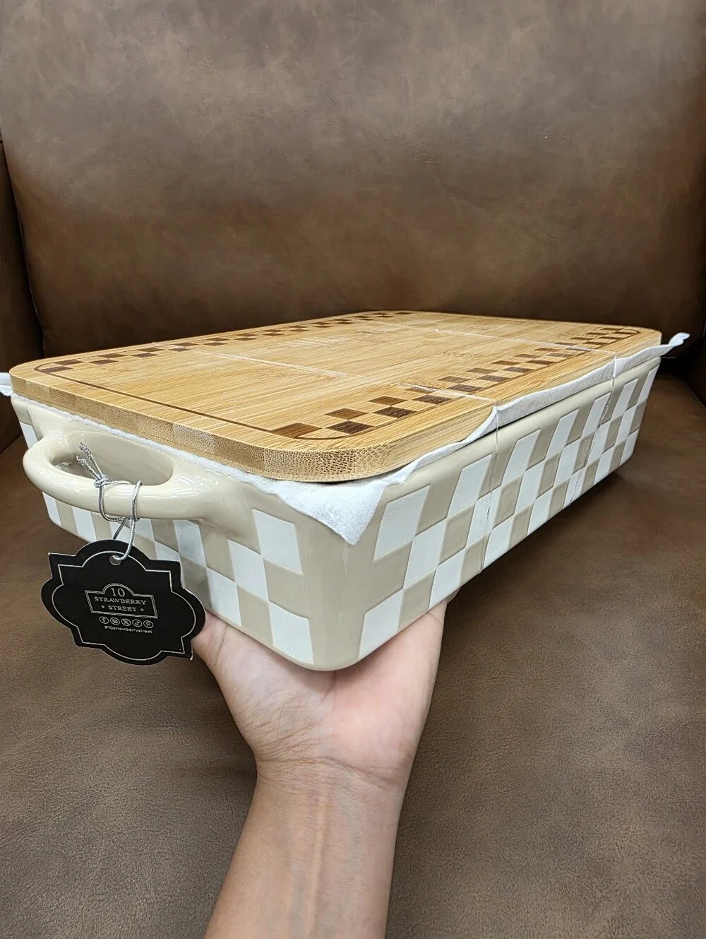 Bamboo Topped Ceramic Serving Or Backing Dish - Cream Check
